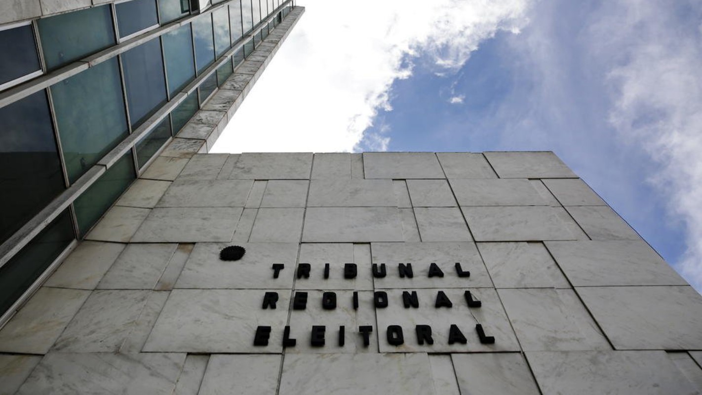 TRE-RS defende jornalismo profissional como aliado contra a desinformação