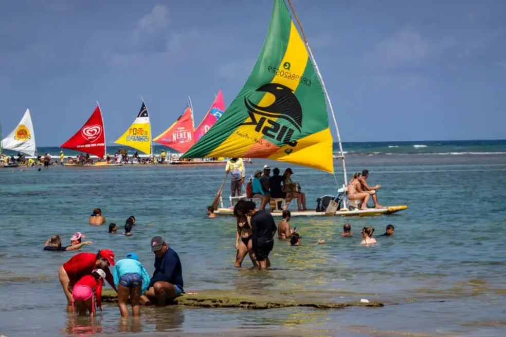 Piscinas naturais de Porto de Galinhas atraem milhões de turistas — Foto: Getty Images via BBC