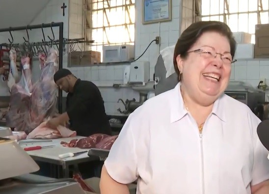 Mercadão de Piracicaba reabre área não atingida por incêndio: 'misto de alegria e tristeza'