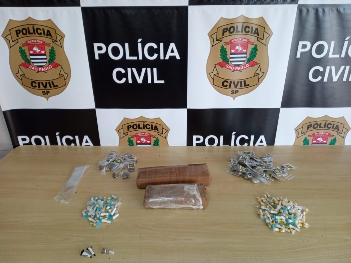 Polícia Civil prende família suspeita de chefiar tráfico de drogas em SP Santos e Região G