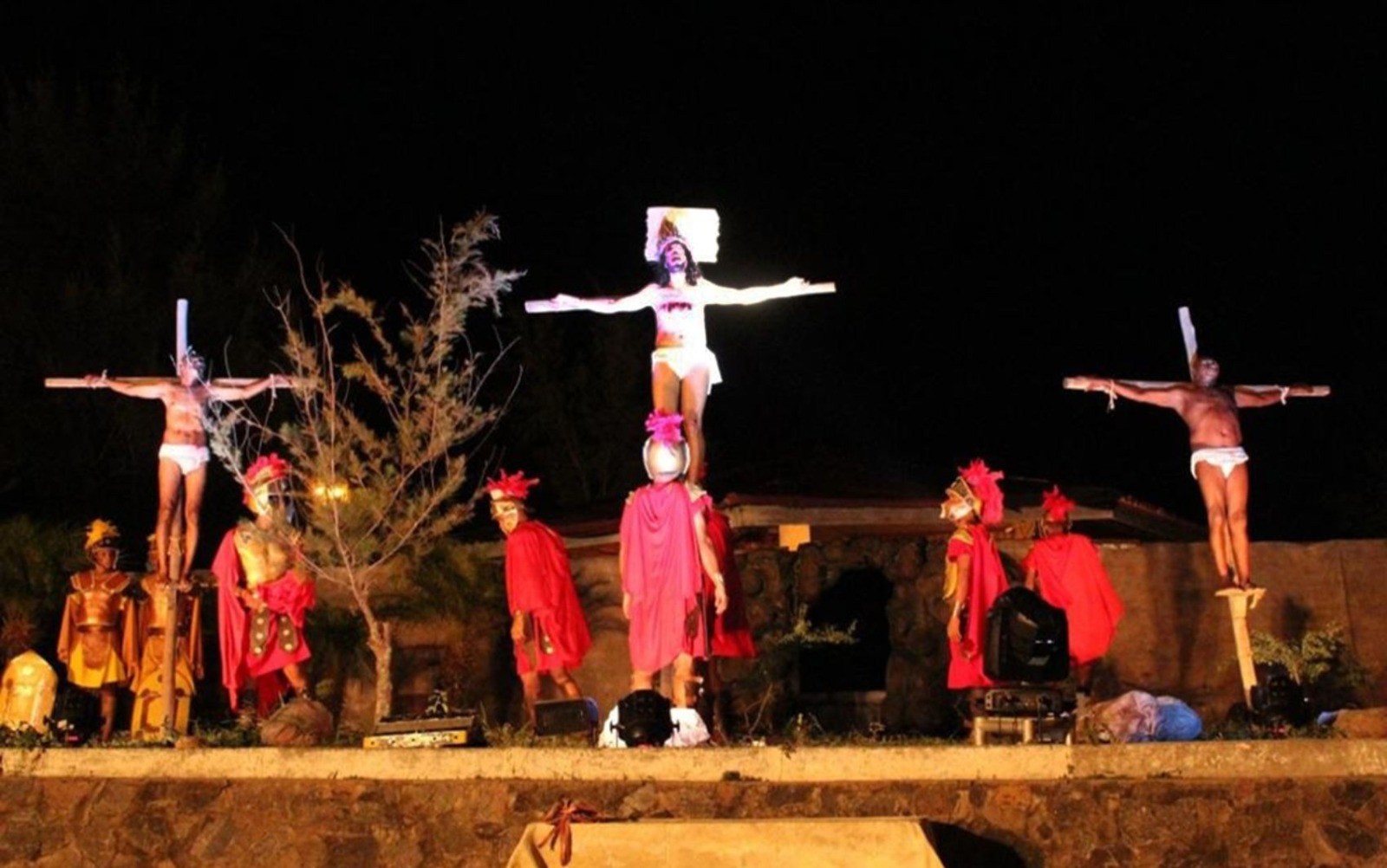 Espetáculo 'PAIXão e Morte de Cristo' é Encenado em Feira de Santana de 11 A 13 de Abril | Feira de santana e regíão