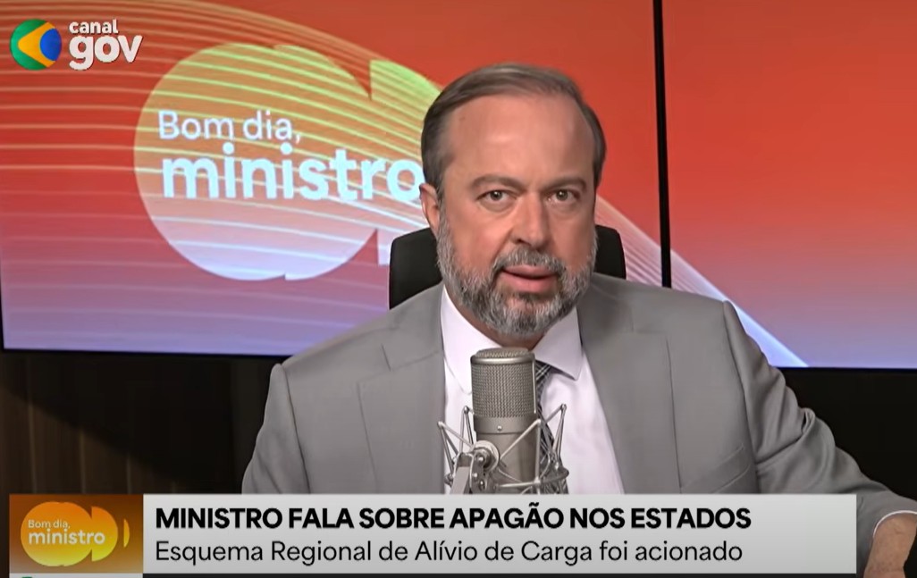 Ministro de Minas e Energia explica que apagão ocorreu por falha elétrica localizada: 'Não foi falta de energia'