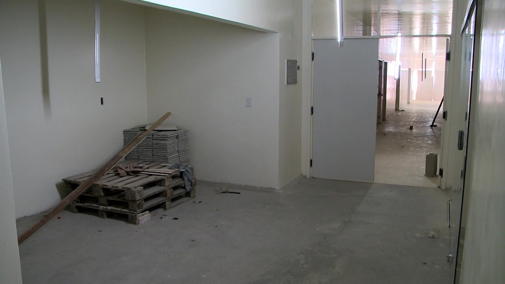 Reforma do hospital de Esperança está 85% concluída e a prefeitura diz que vai terminar até março de 2024 — Foto: Beto Silva/TV Cabo Branco