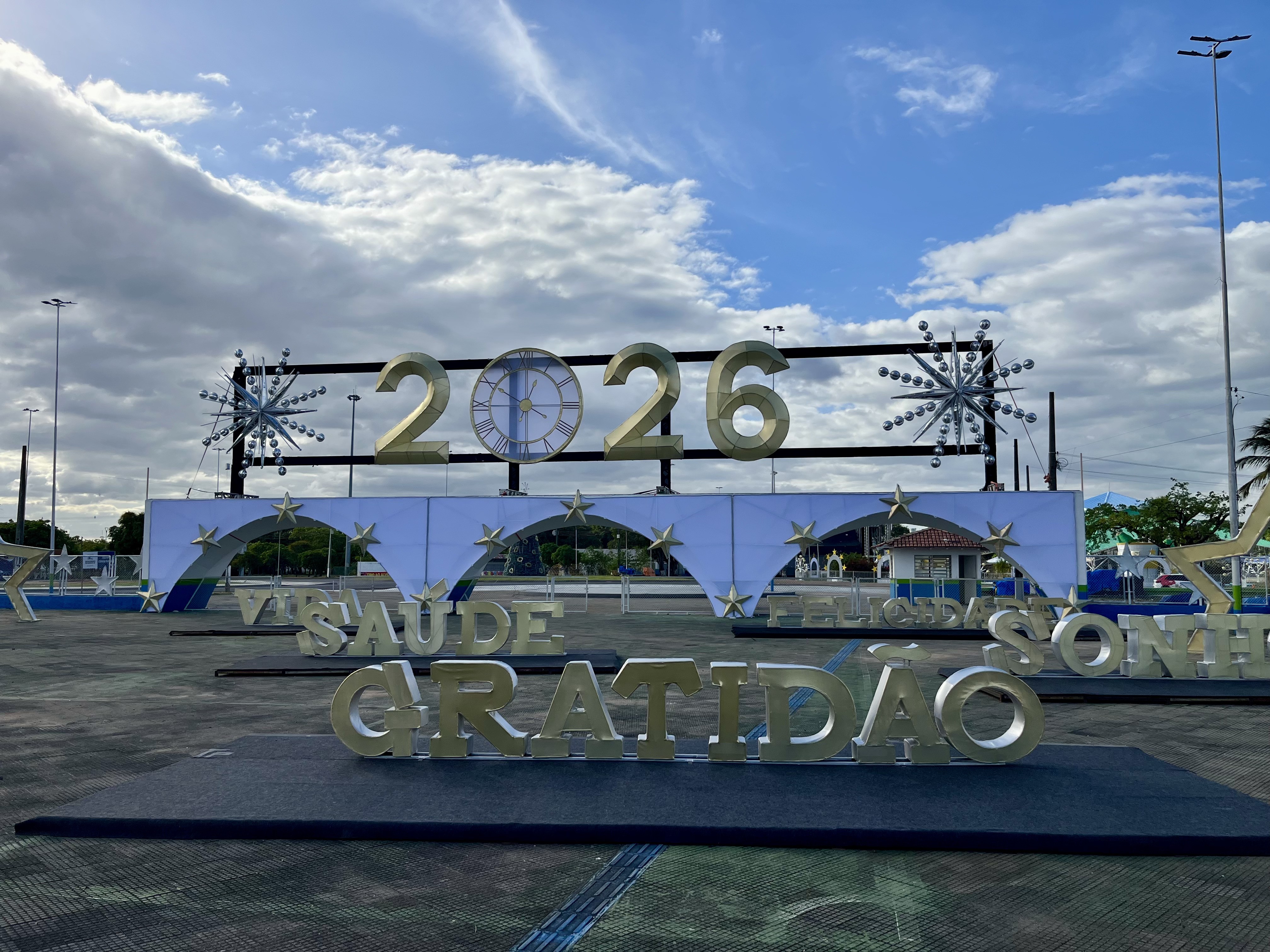 Leonardo e mais cinco artistas locias fazem shows no réveillon do Parque Anauá em Boa Vista