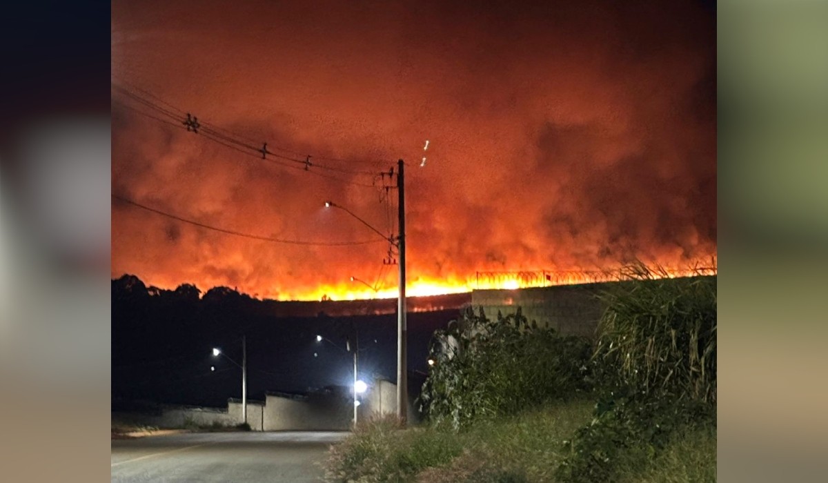 Fogo em canavial mobiliza Corpo de Bombeiros e preocupa moradores de Boituva