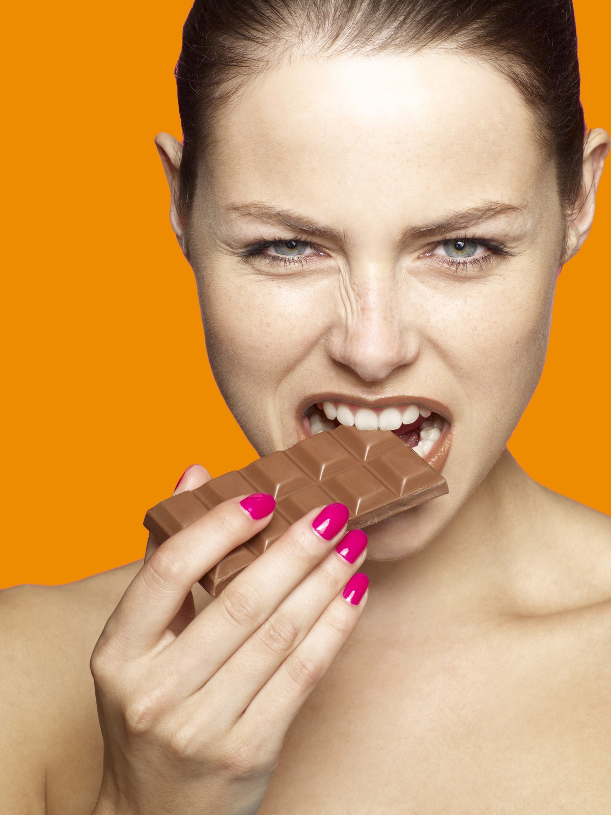 Chocolate pode ser aliado para controle de sintomas da TPM