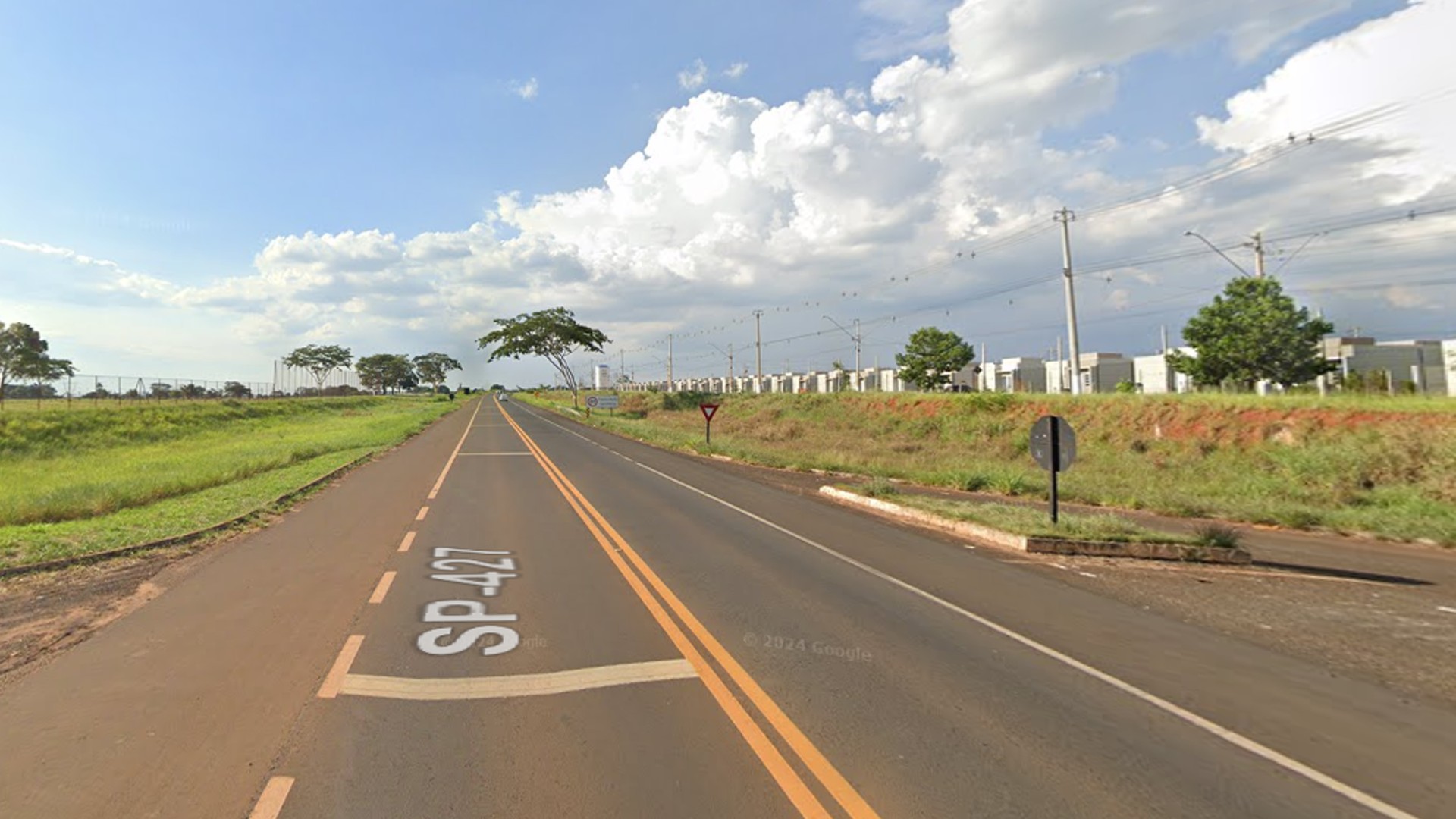 Piloto morre em acidente entre carro e moto em rodovia de Rio Preto; motorista fugiu