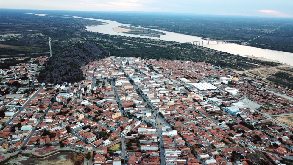 Imagem aérea de Bom Jesus da Lapa, no oeste da Bahia — Foto: Prefeitura de Bom Jesus da Lapa
