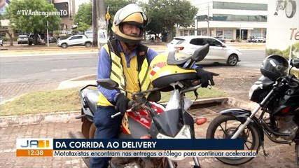 Mototaxistas buscam estratégias para manter a profissão