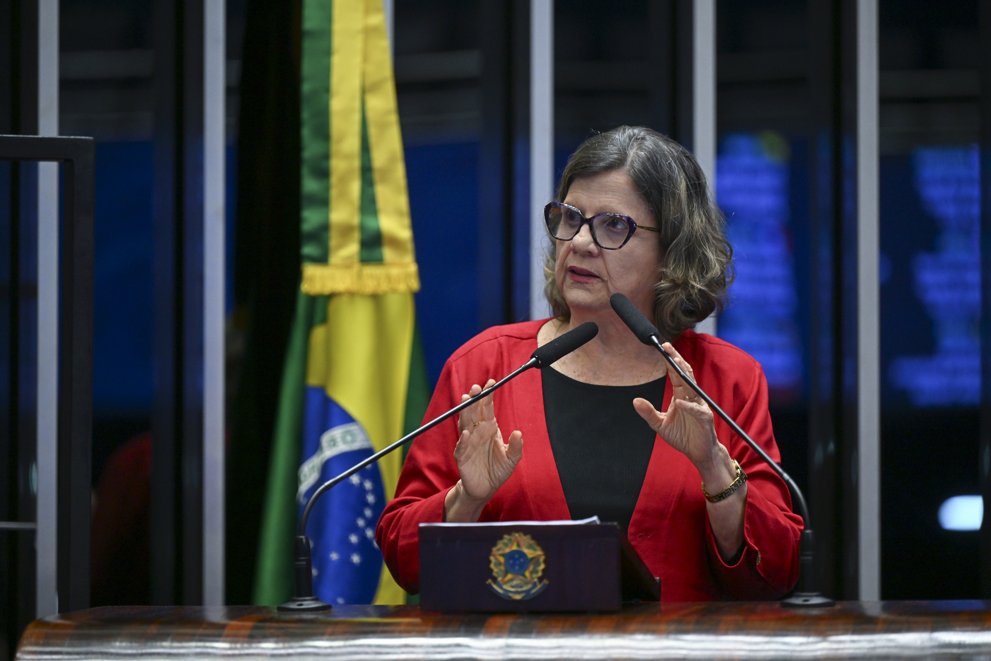 Líder do governo no Senado reconhece impacto eleitoral de votação do fim da escala 6x1