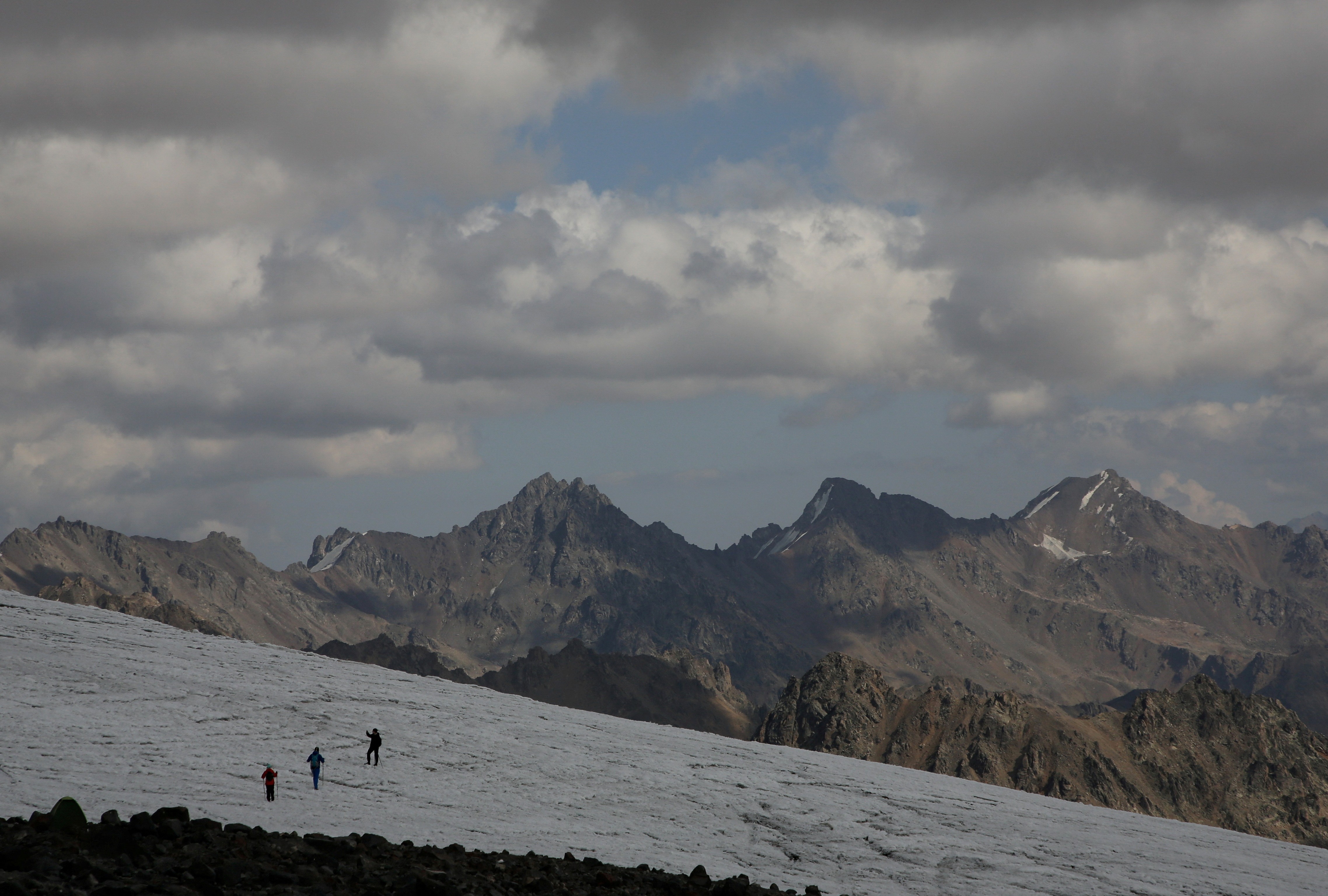 Cinco alpinistas morrem no Monte Elbrus, na Rússia
