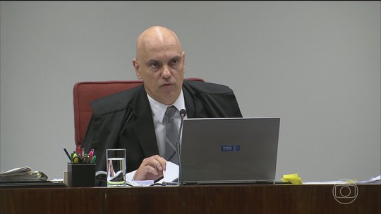 Moraes fala em 'escolha seletiva' e pede a Fachin retirada de sigilo de todos documentos do caso Master