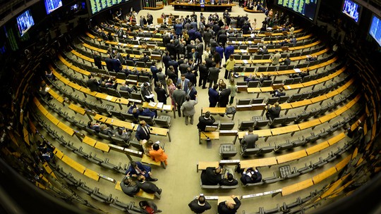 Câmara dos Deputados autoriza novo concurso público; veja cargos e atribuições - As oportunidades serão para os cargos de analista legislativo e de técnico legislativo. A quantidade de vagas imediatas e cadastro de reserva serão definidas no edital, que ainda não tem data de publicação.