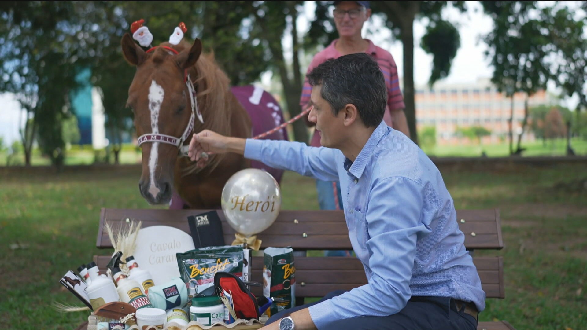 Amigo oculto do Fantástico tem Cármen Lúcia e cavalo Caramelo; saiba quem tirou quem