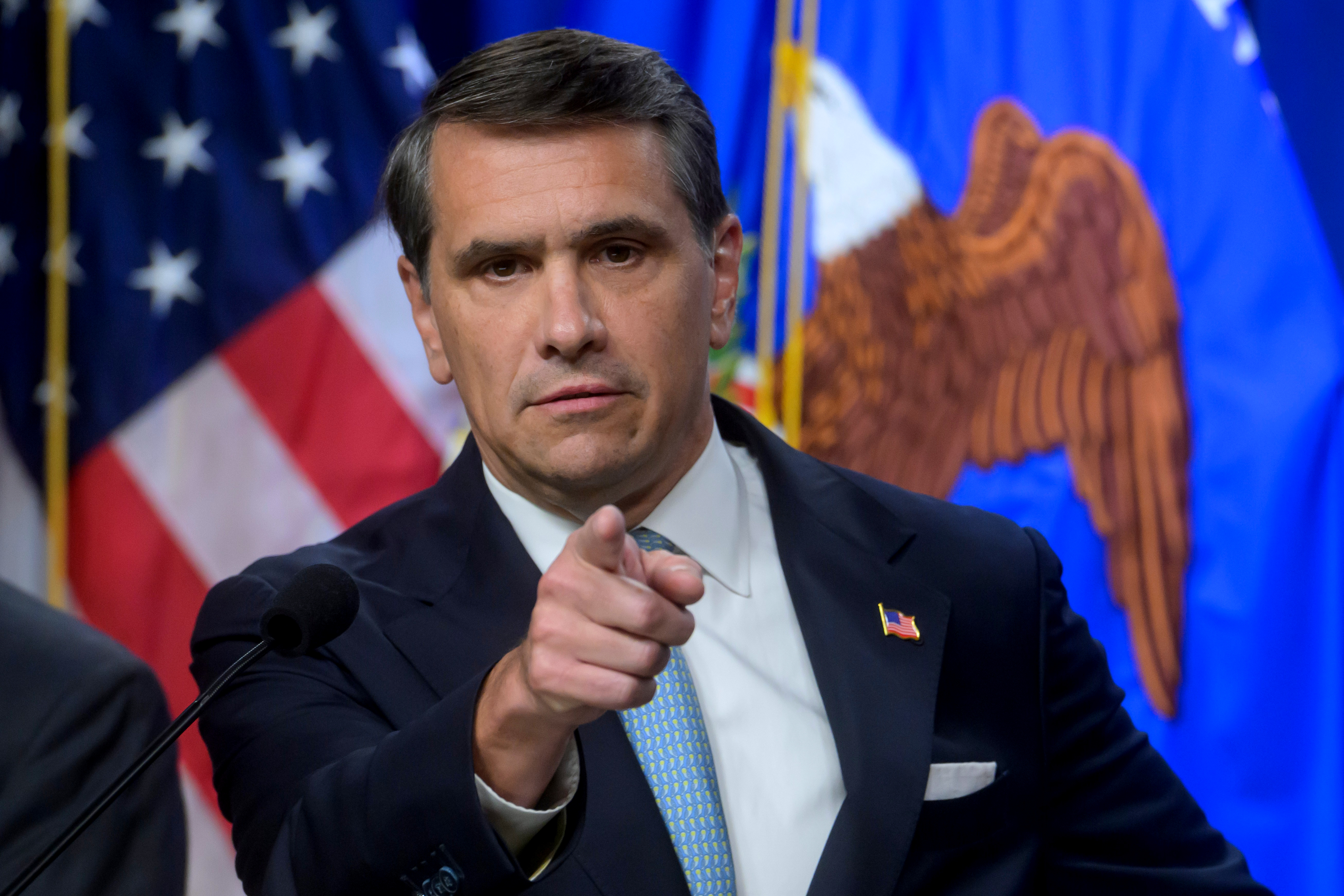 Senado dos EUA confirma ex-advogado de Trump para o cargo de procurador-geral