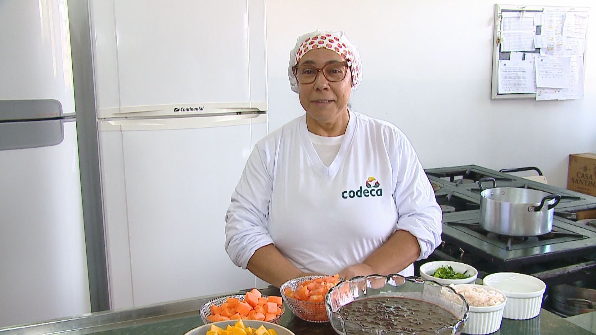 Receita de refogado de feijão com legumes feita por merendeira de Caxias do Sul vence concurso nacional