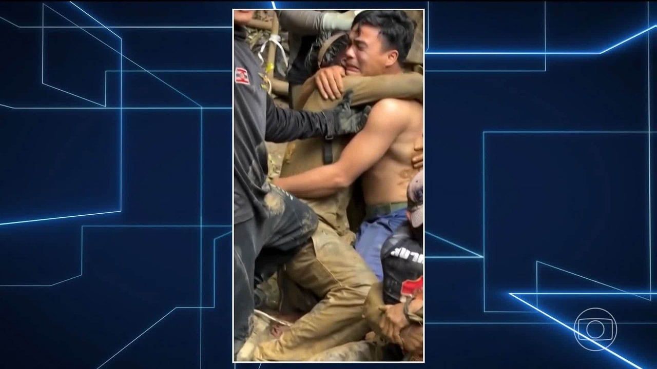 Sobreviventes em caverna no Laos surpreendem equipes e saem sozinhos 