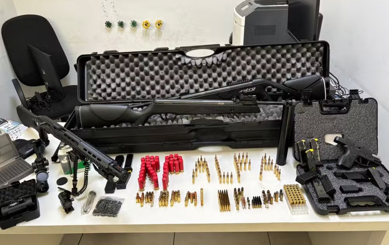 Polícia apreende arsenal ilegal após homem se ferir com tiro acidental em Jundiaí