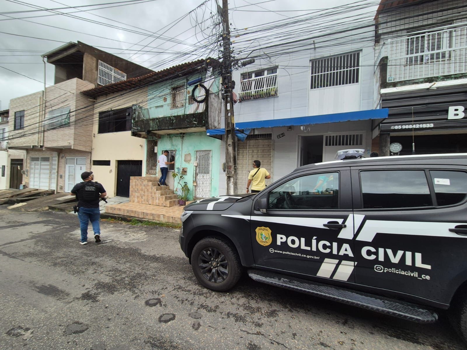 Polícia Civil cumpre mandados de busca e apreensão por desvio milionário das contas bancário do Hospital Plantadores de Cana em Campos 