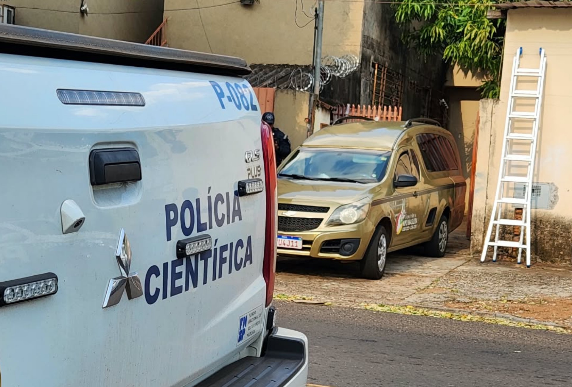 Mulher é encontrada morta dentro de casa em Campo Grande; marido se apresenta à polícia