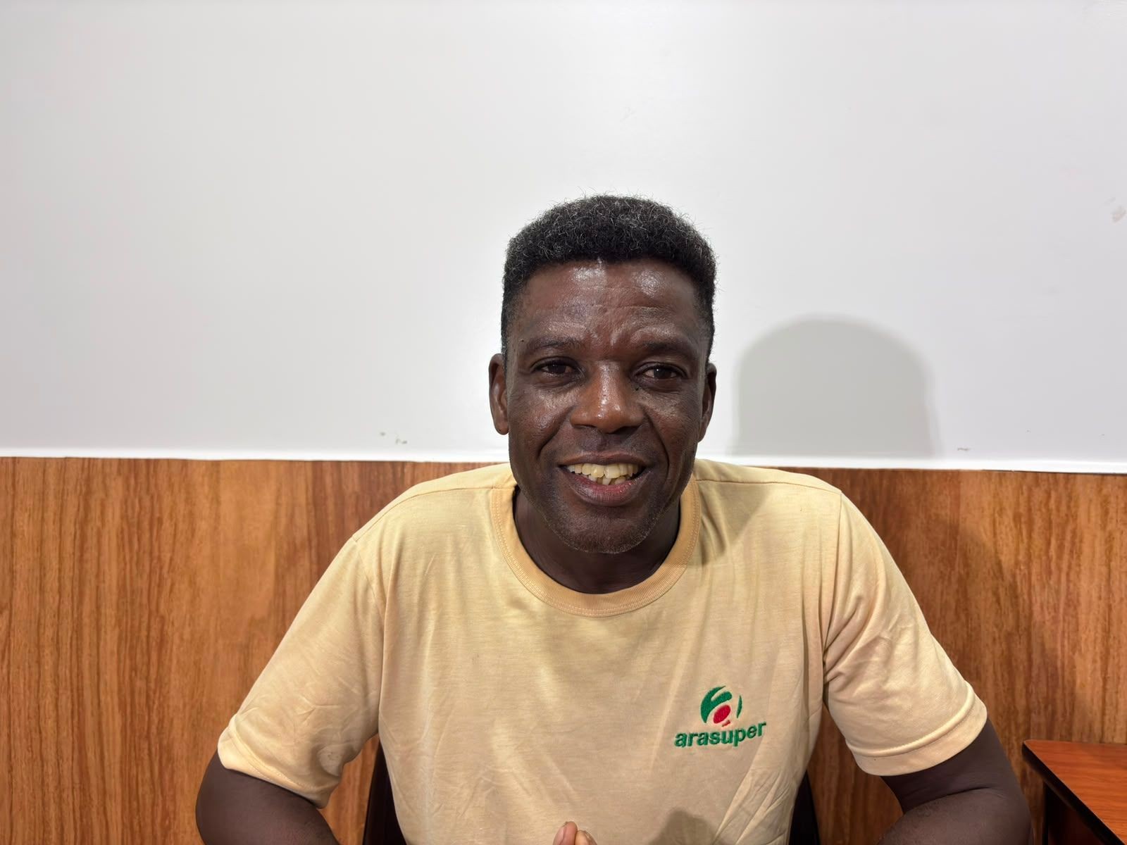 Brasil no coração: Haitiano que vive no Acre há 15 anos vai torcer pela Seleção na Copa