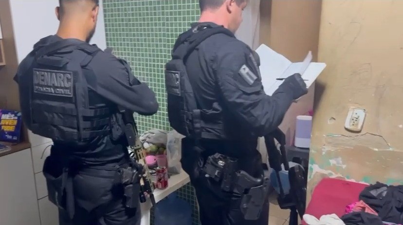 Seis pessoas são presas em operação contra grupo s
