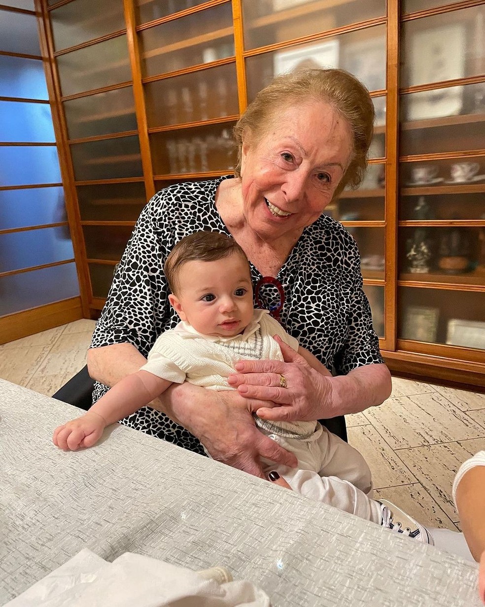 Aracy Balabanian e Luca, filho da atriz Claudia Raia — Foto: Reprodução/ Instagram