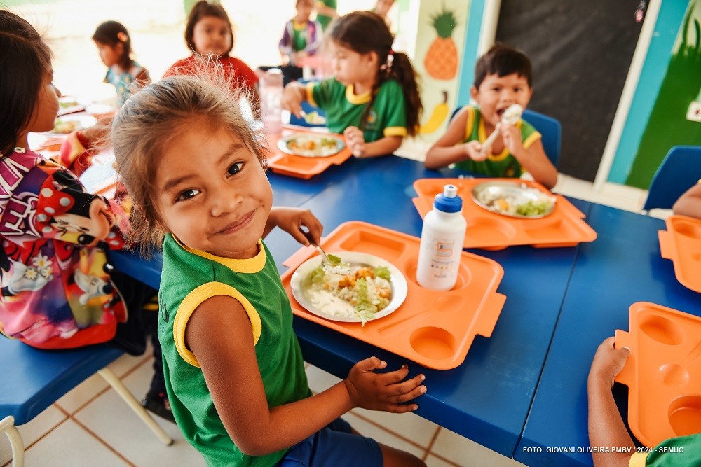 Merenda escolar de Boa Vista é símbolo de alimentação saudável e fomento à agricultura familiar