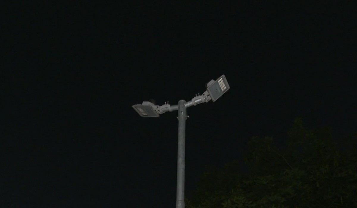 
Moradores de Piracicaba reclamam de praças e ruas no escuro mesmo após criação de taxa de iluminação