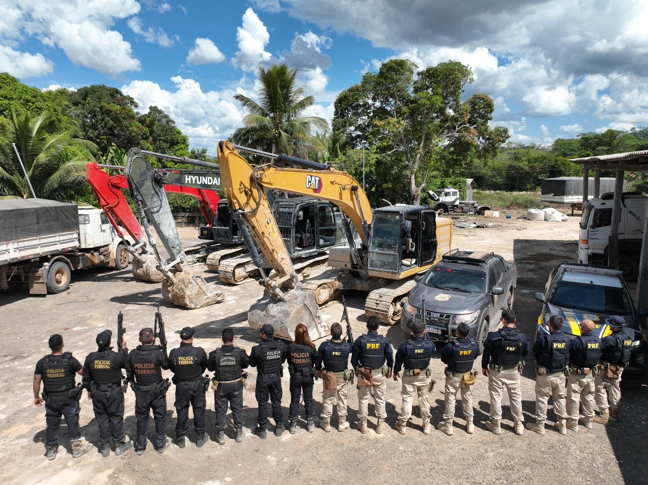 Polícia Federal combate garimpo ilegal no Pará com apreensão de maquinários pesados​‌​