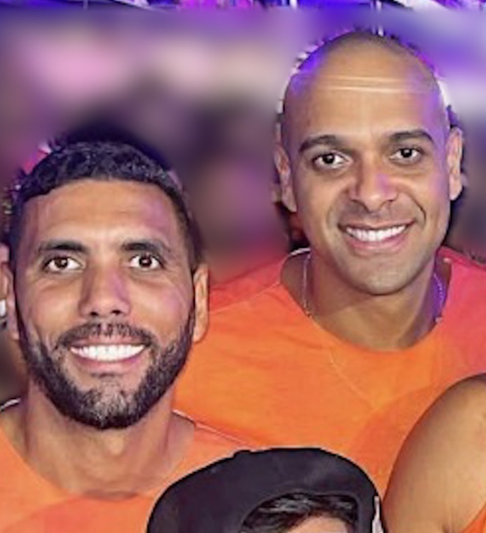 Tássio Maia dos Santos, de 41 anos, e Vandré Cordeiro da Silva morreram após queda de muro em Santa Teresa durante vendaval nesta quarta (29) — Foto: Reprodução