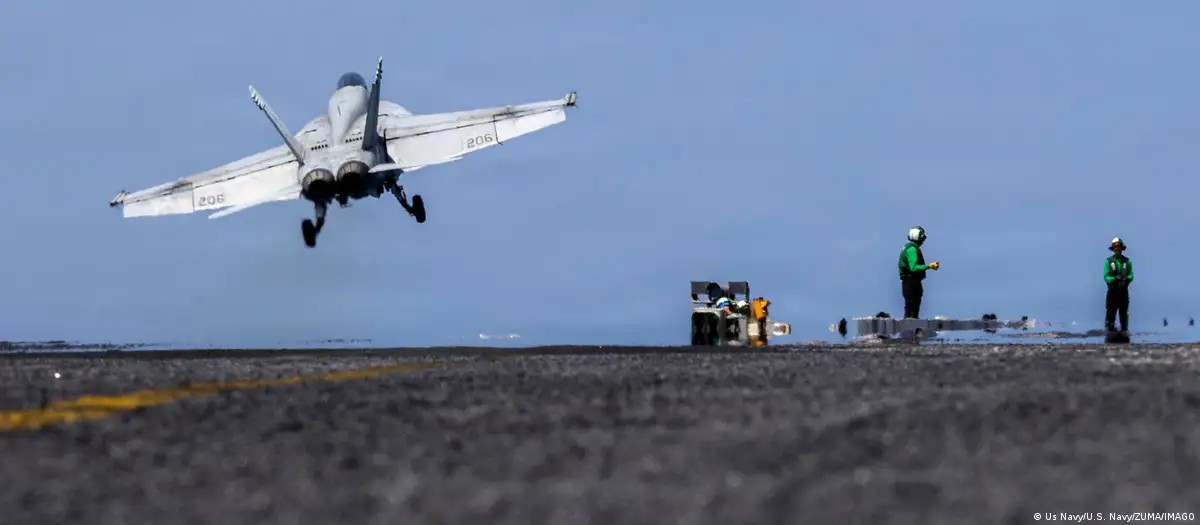 O que é a superbomba lançada pelos EUA no Estreito de Ormuz