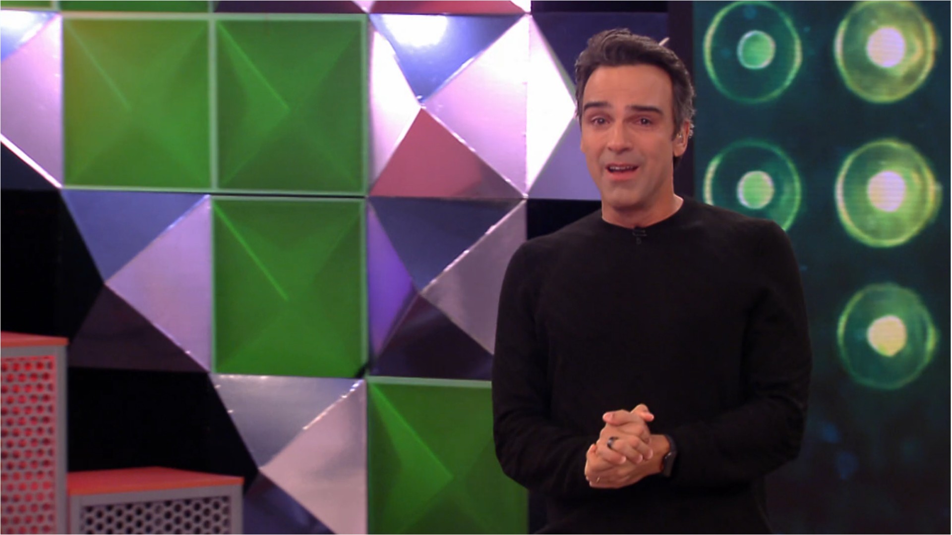 Chorando, Tadeu homenageia irmão ‘BBB 26’: ‘Estou aqui para dar o meu melhor’