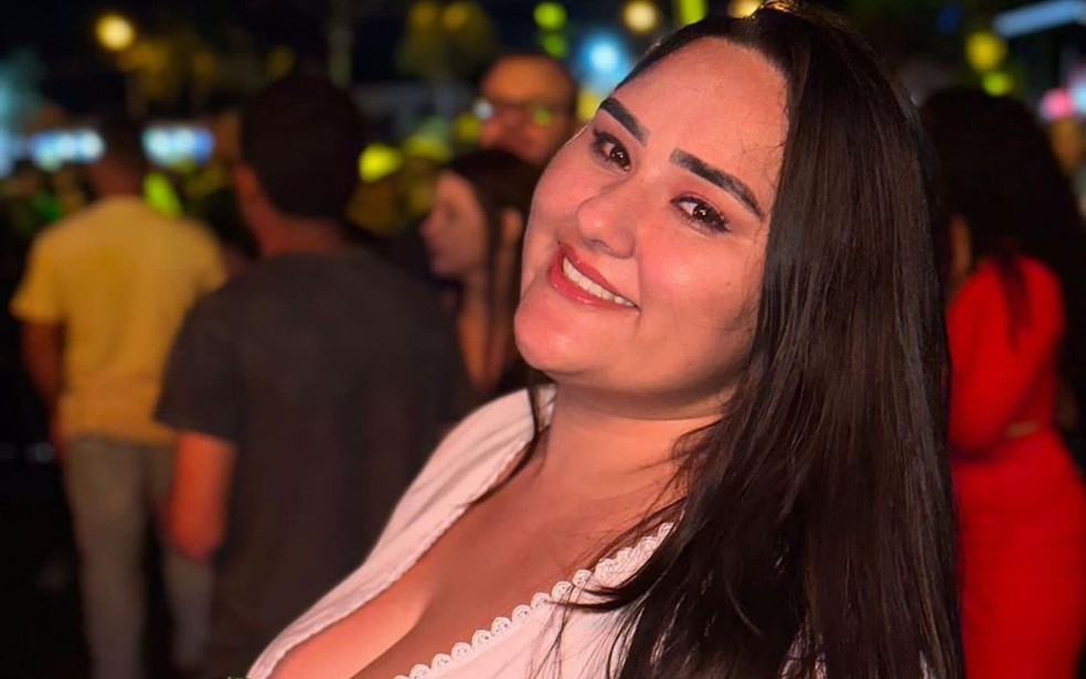 Isadora Cássia Adorno, de 27 anos, morreu em acidente de trânsito na GO-164 — Foto: Reprodução/Redes Sociais