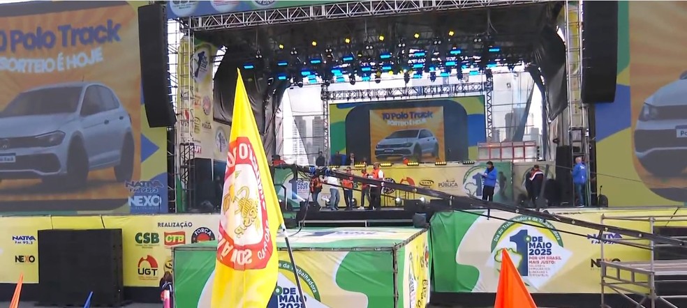 Ato de 1º de Maio na Zona Norte de São Paulo — Foto: Reprodução TV Globo