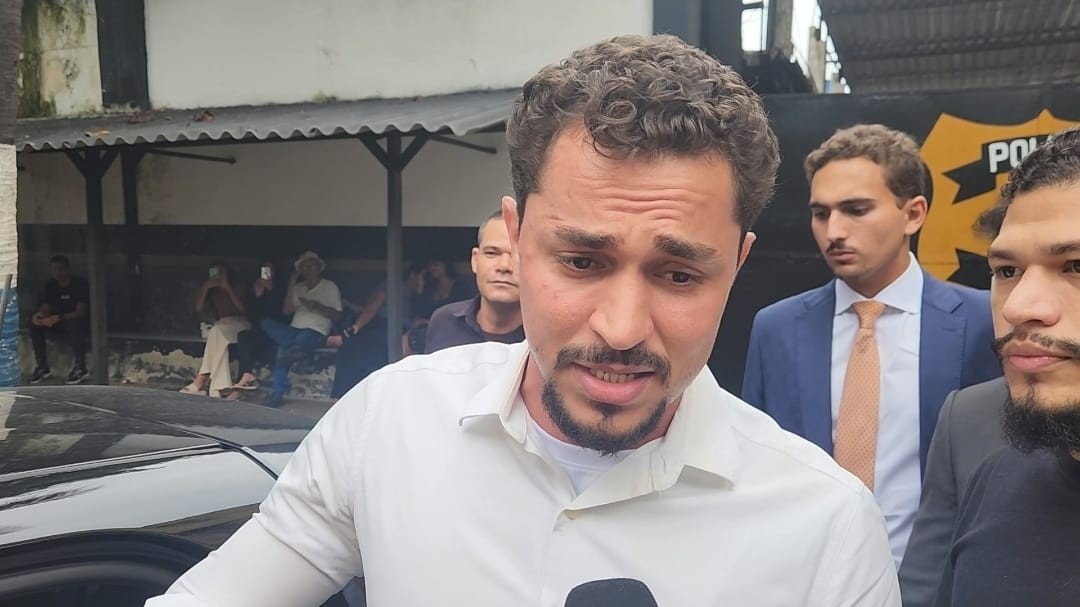 Vereador Salvino Oliveira, preso em operação contra o Comando Vermelho, é solto: 'Não pense que vai ficar assim'