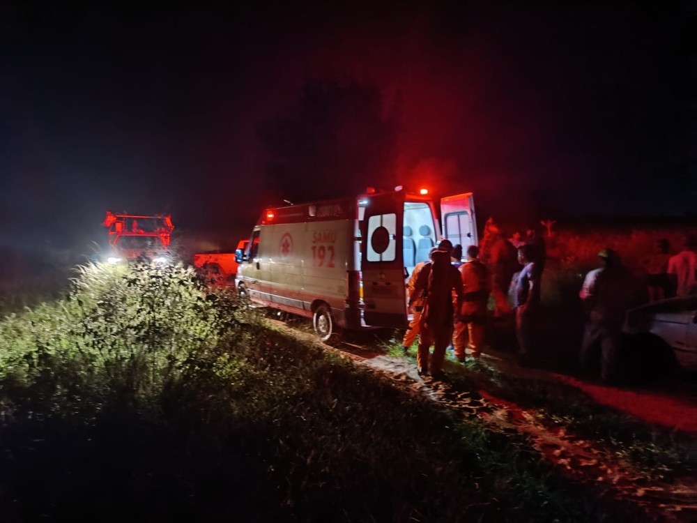 Prata: Homem morre após queda de 30m em cachoeira na zona rural  