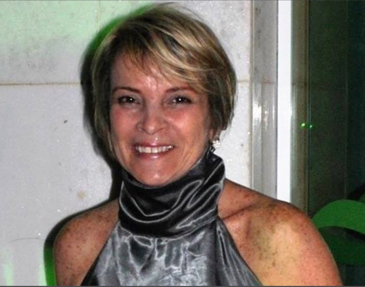 Morre, aos 65 anos, advogada e colunista social Maria Emília, em Barra Mansa