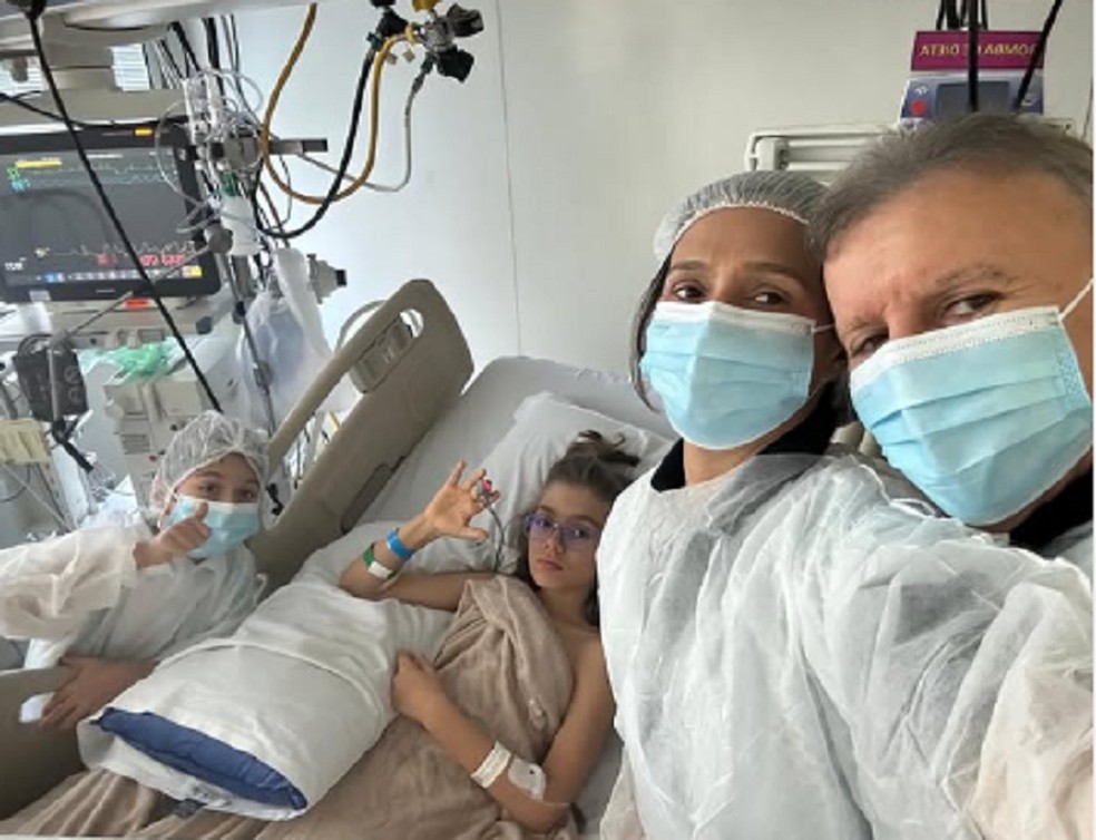 Filho de Eduardo Siqueira Campos recebe alta após ficar dias internado com miocardite viral — Foto: Reprodução/redes sociais/Eduardo Siqueira Campos