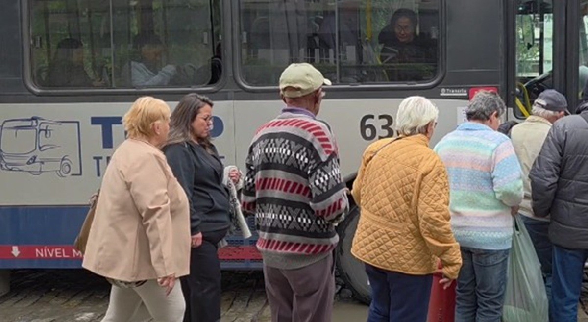 Passagem de ônibus será gratuita no domingo de eleição em Petrópolis