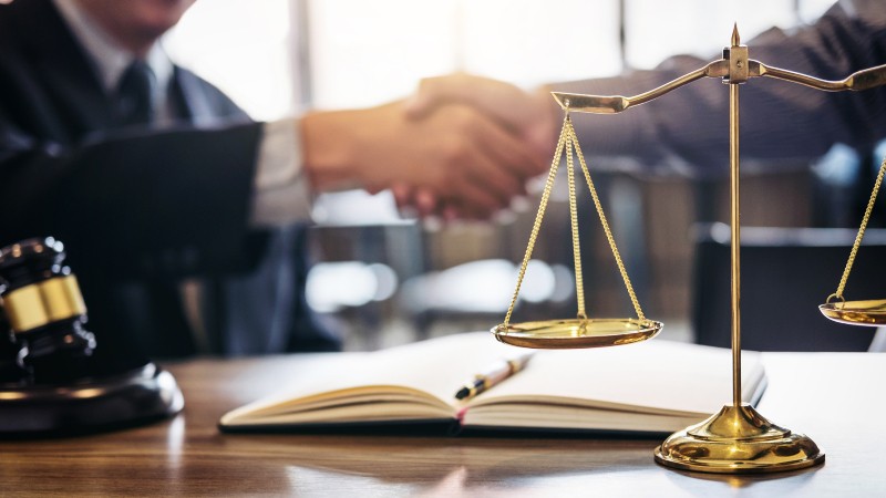 OAB Paraná pede fechamento de oito cursos de Direito que não atendem aos critérios mínimos de funcionamento; veja quais