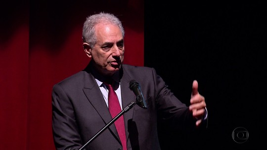 Jornalista William Waack debate cenário brasileiro em palestra no Recife - Programa: NE2 