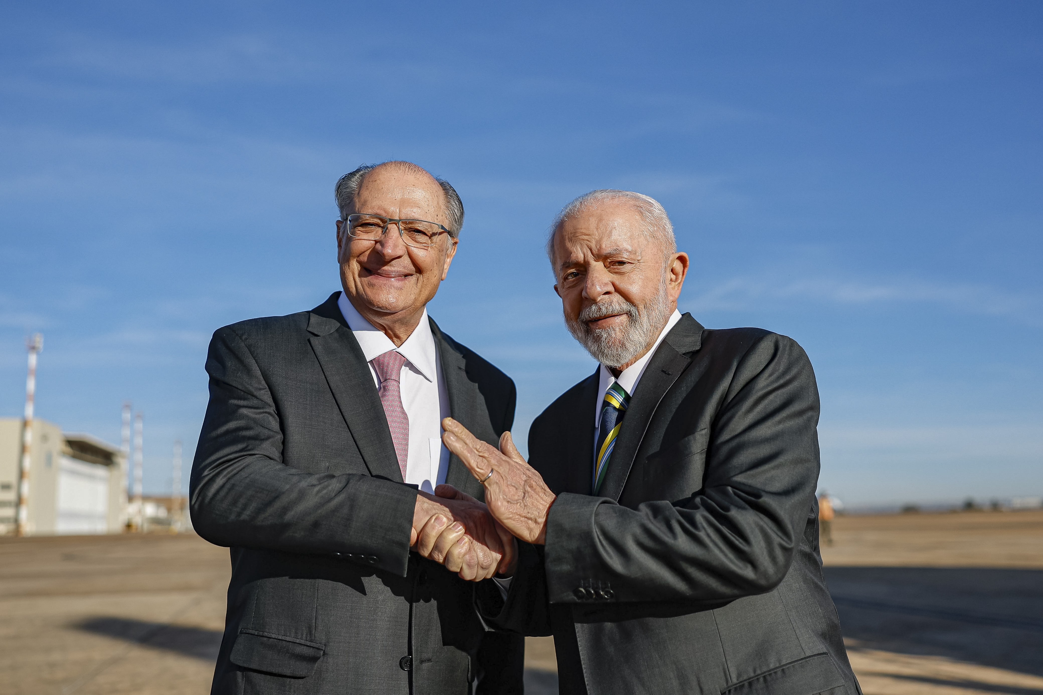 Lula declara R$ 4,8 milhões em bens ao TSE; Alckmin informa R$ 3,3 milhões