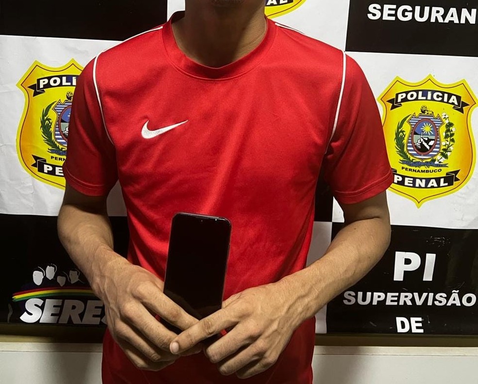 Preso por homicídio em Pernambuco, Daniel Costa da Silva aplica golpes nas redes sociais. — Foto: Divulgação/PCPA