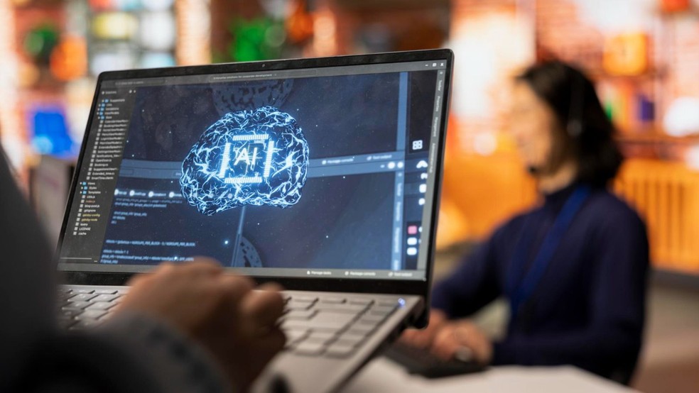 Inteligência Artificial nos estudos: até onde ela ajuda ou atrapalha? — Foto: Reprodução/Freepik