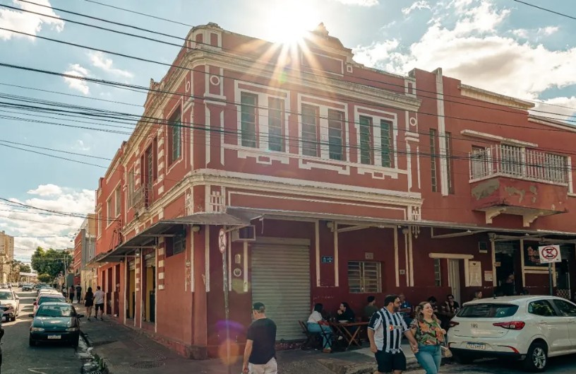 'Rei do espaguete': morre Bolão, dono do tradicional bar da boêmia de Belo Horizonte