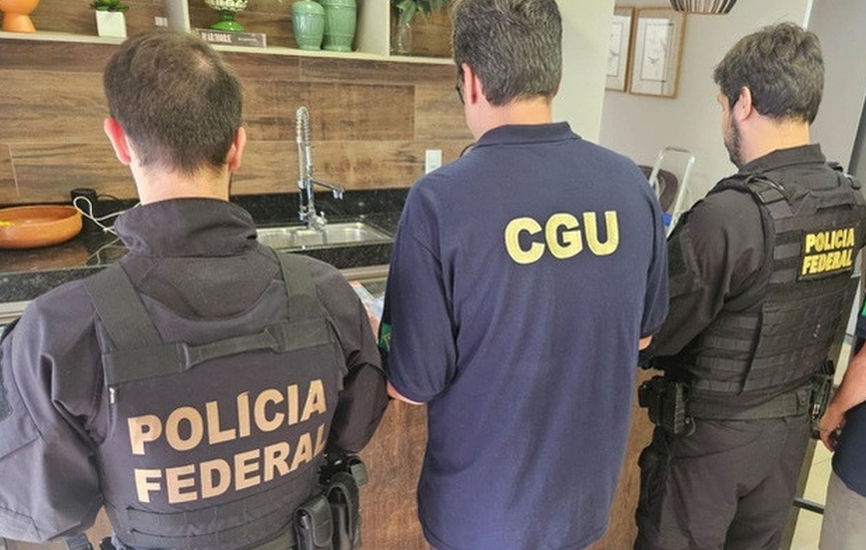 Polícia Federal investiga suspeita de desvio de R$ 15,6 milhões na saúde em Nossa Senhora do Socorro