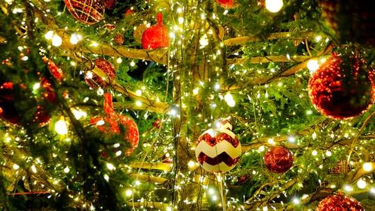 O Natal está chegando: Papai Noel já iniciou entrega de presentes pelo mundo