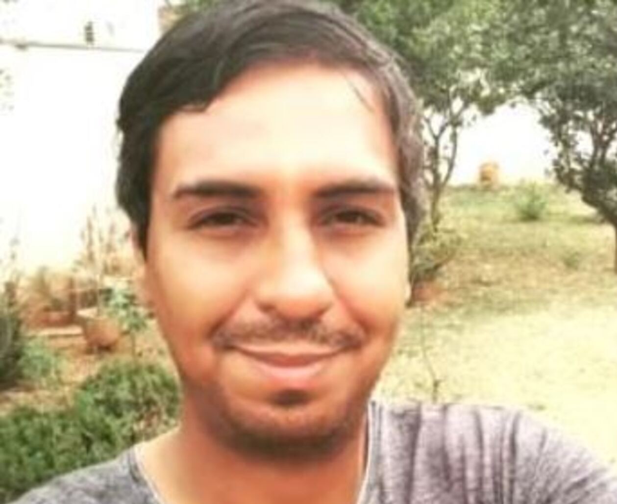 Homem que morreu na rua após passar por UPA gritava de dor e dizia que estava ficando cego, afirma testemunha