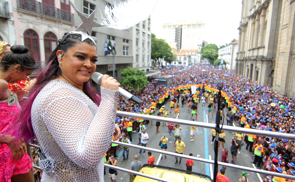 A cantora Preta Gil no desfile do Bloco da Preta pela Avenida 1º de Março, no centro do Rio de Janeiro, na manhã deste domingo, 4.  — Foto: Wilton Junior/Estadão Conteúdo